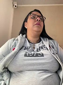 Carameloswing1 online show from April 19, 1:23 pm