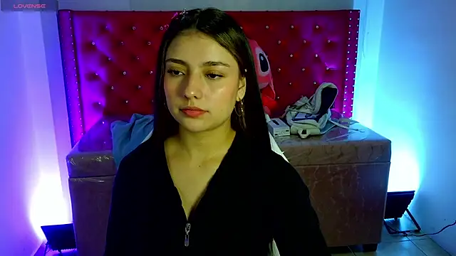 Diamond juliana online show from April 15, 3:23 am