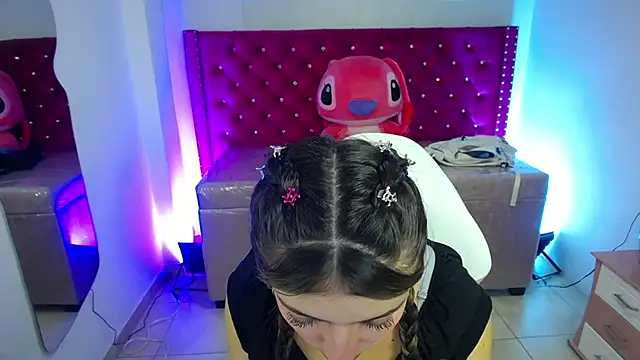 Diamond juliana online show from April 10, 3:13 am