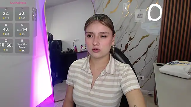 Diamond juliana online show from March 3, 3:13 am