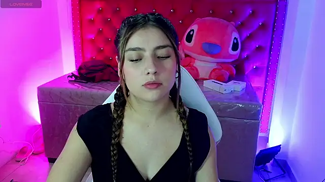 Diamond juliana online show from May 26, 3:15 am