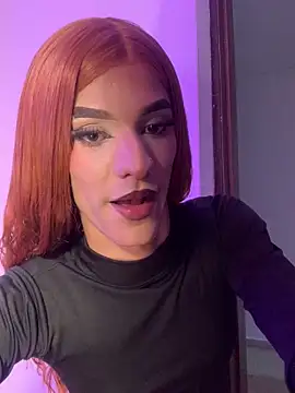 veronicarose  online show from December 15, 2:06 am