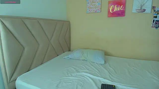 Laurita 023 online show from February 27, 11:10 am