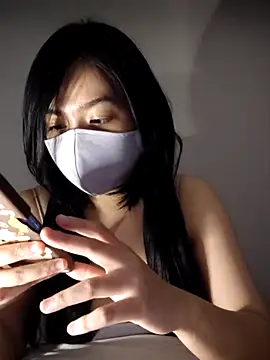 Miky Lyn online show from January 7, 6:24 pm