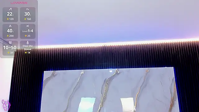 TiffanyHoustton online show from March 24, 12:05 pm