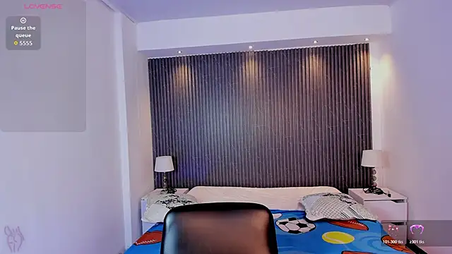 TiffanyHoustton online show from March 25, 12:04 pm