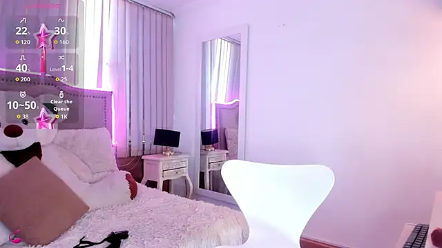 Snapshot of lya__brown chatting on December 2, 4:30 pm lya brown online show from December 2, 4:30 pm