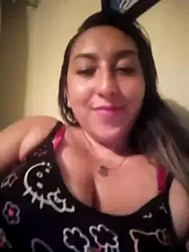 Valeria montana  online show from April 11, 12:18 am