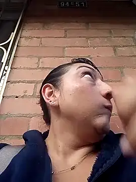 Valeria montana  online show from April 2, 11:28 am