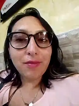 Snapshot of Valeria_montana_ chatting on May 1, 8:25 pm Valeria montana online show from May 1, 8:25 pm
