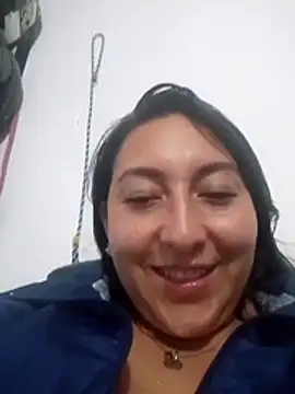 Snapshot of Valeria_montana_ chatting on April 27, 12:08 am Valeria montana online show from April 27, 12:08 am