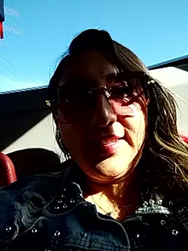 Valeria montana  online show from January 11, 1:29 pm