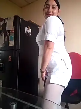 Valeria montana  online show from March 25, 10:52 pm