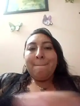 Snapshot of Valeria_montana_ chatting on May 5, 12:02 am Valeria montana online show from May 5, 12:02 am