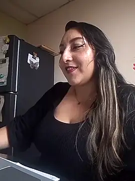 Valeria montana  online show from March 7, 10:04 pm