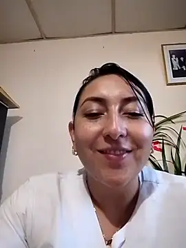 Valeria montana  online show from February 18, 11:12 pm