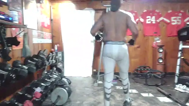 Black-Silver-Fox online show from April 8, 11:39 pm