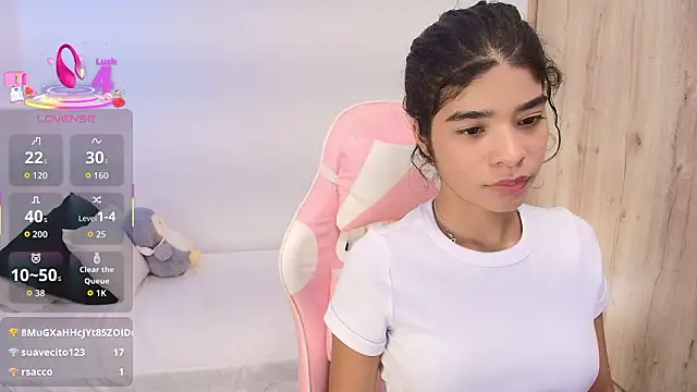 Snapshot of phia_carter chatting on February 27, 4:40 pm phia carter online show from February 27, 4:40 pm