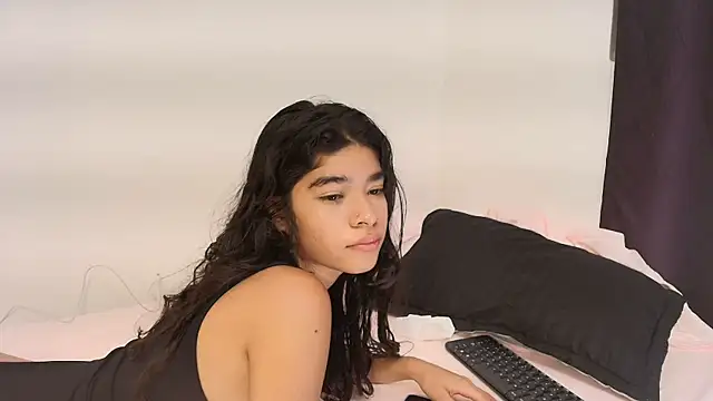 phia carter online show from January 14, 1:31 am