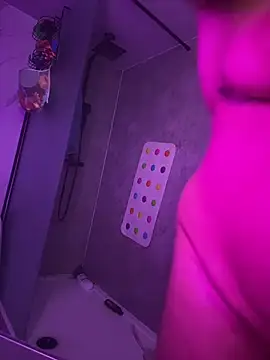 MissRaven x online show from February 11, 8:31 pm