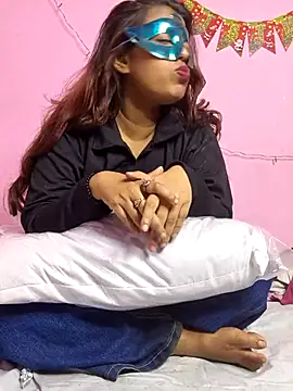 Indian SexyBhabhi online show from January 7, 8:41 am