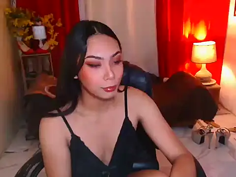 kylieEmparado online show from May 19, 1:21 am