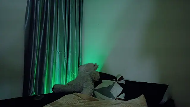 Aregoe Art online show from April 16, 1:06 am