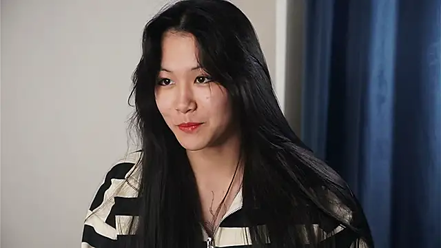 BeaHarsin online show from December 4, 12:26 pm