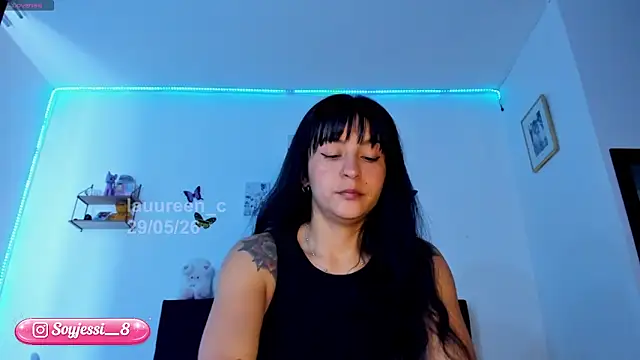lauureen c online show from May 29, 1:39 pm