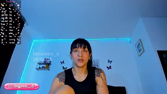 lauureen c online show from April 30, 11:17 am
