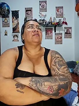 vicky-duarte online show from May 2, 5:23 am