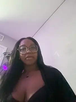 Snapshot of IndiaNoir chatting on December 2, 7:37 pm IndiaNoir online show from December 2, 7:37 pm