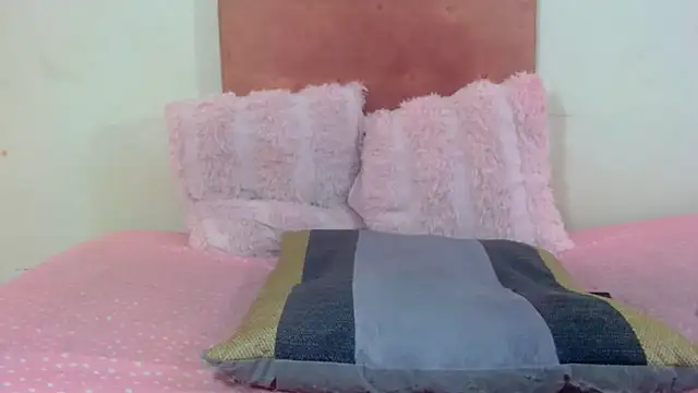 SweetdelightXXXX online show from December 18, 12:42 pm