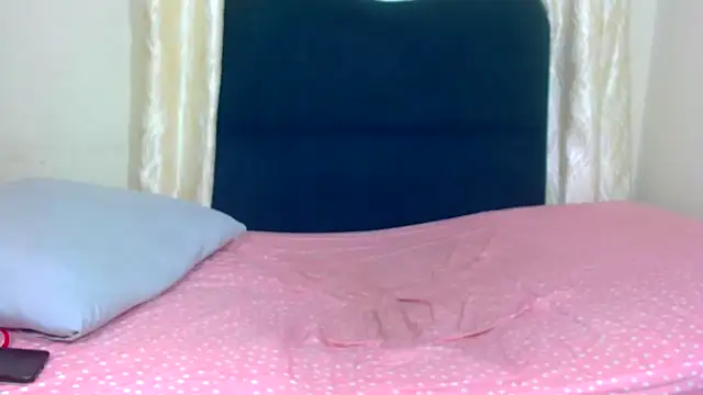 SweetdelightXXXX online show from January 17, 5:27 pm