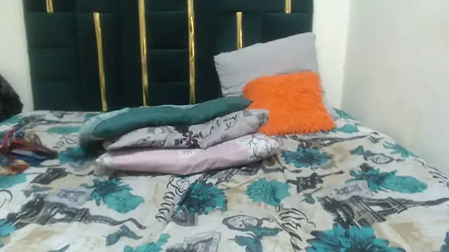 SweetdelightXXXX online show from March 27, 2:09 am