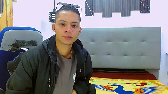 Axel Marcu online show from January 9, 4:19 am