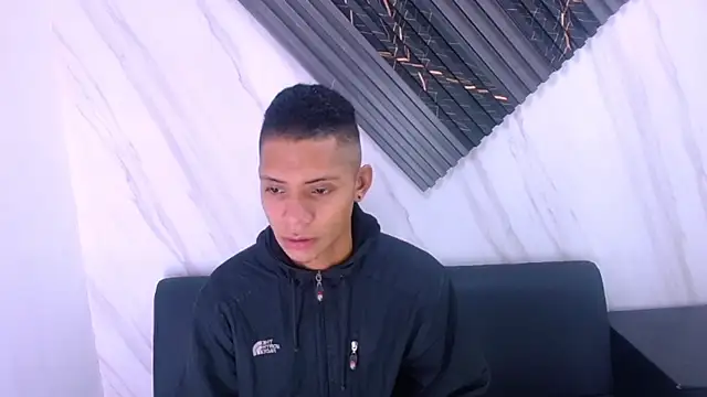 Axel Marcu online show from December 17, 1:05 pm