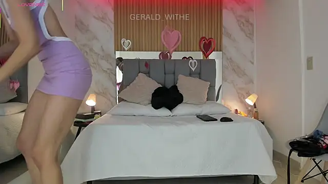 Snapshot of gerald_withe chatting on February 11, 11:54 am gerald withe online show from February 11, 11:54 am