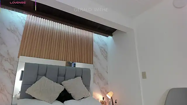 Snapshot of gerald_withe chatting on February 26, 12:05 pm gerald withe online show from February 26, 12:05 pm