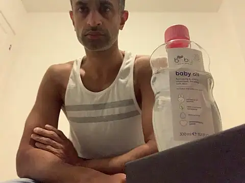 RandyRik online show from December 2, 8:32 pm