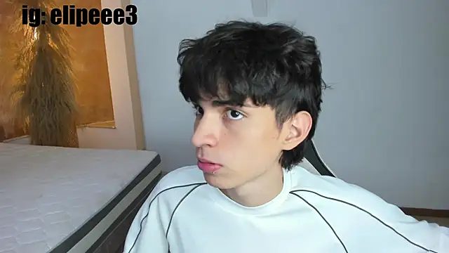 Snapshot of CONNOR_STONNE_ chatting on February 22, 8:21 pm CONNOR STONNE online show from February 22, 8:21 pm