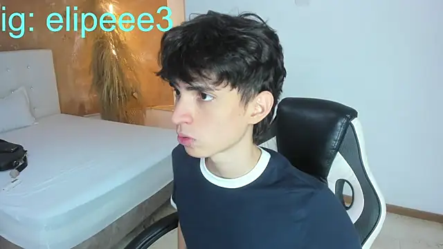 Snapshot of CONNOR_STONNE_ chatting on February 24, 7:26 pm CONNOR STONNE online show from February 24, 7:26 pm