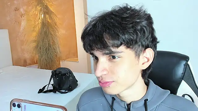 Snapshot of CONNOR_STONNE_ chatting on February 20, 7:38 pm CONNOR STONNE online show from February 20, 7:38 pm