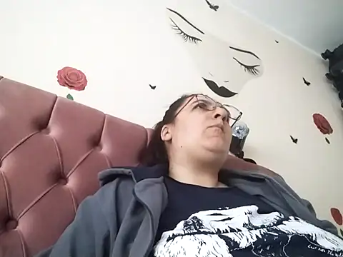 Dana92va online show from February 21, 11:12 am