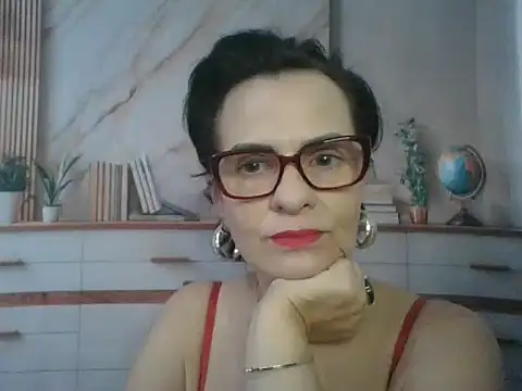 Luna-Hot0802 online show from December 19, 11:56 am