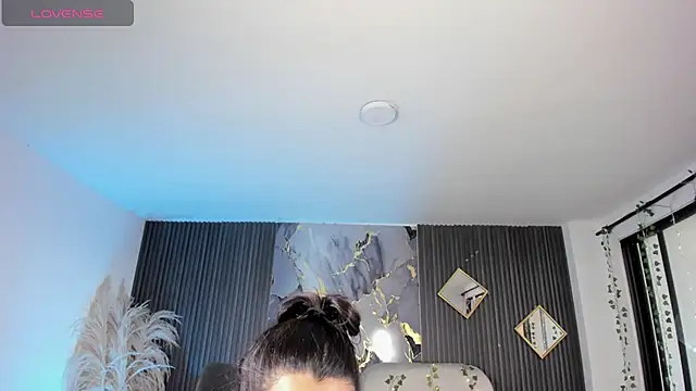 melodysnow  online show from January 12, 9:41 pm