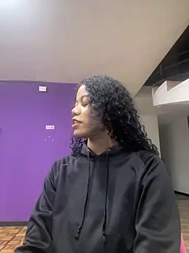 arianna roxe online show from February 19, 4:53 am