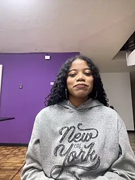 arianna roxe online show from February 20, 5:26 am