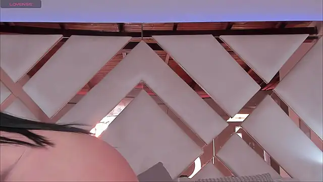 jessicastonne1 online show from January 10, 7:20 pm