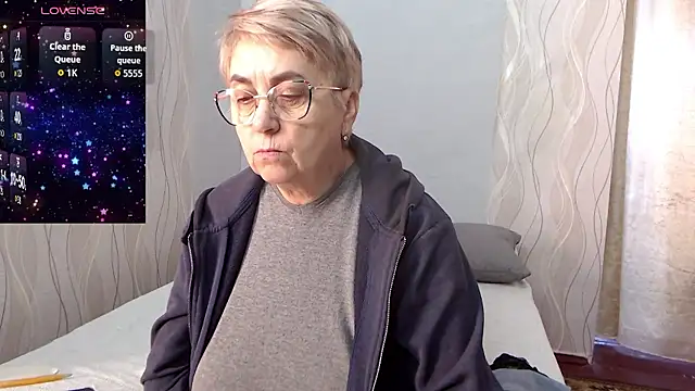 MargaretStar1 online show from January 17, 9:24 am